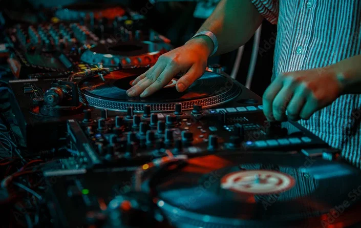 The Programmatic Approach to Top-notch DJ Services